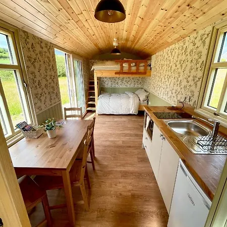 Ferienhaus Stepping Stones Glamping 'the Olive'