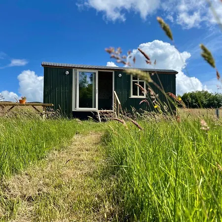 Stepping Stones Glamping 'the Olive' Сasa de vacaciones