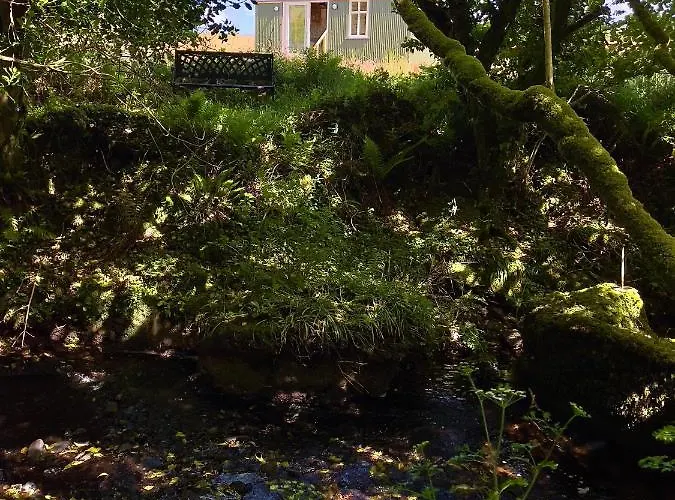 Stepping Stones Glamping 'the Olive' Bantry