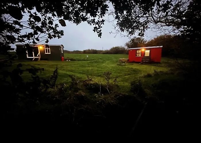 Stepping Stones Glamping 'the Olive'