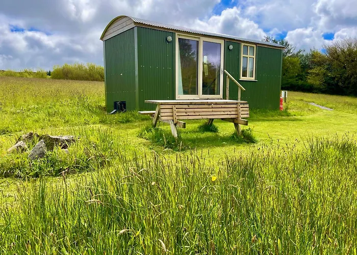 بيت للعطل Stepping Stones Glamping 'the Olive' *